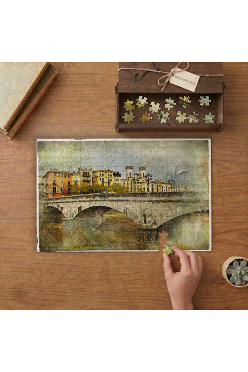 İtalya Verona Ponte Pietra Köprüsü Nostaljik Fotoğraf Tasarımı 240 parça Ahşap Puzzle Ahşap Kutuda MP00340