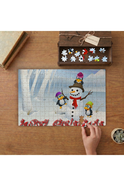 Kardan Adam ve Sevimli Penguenler Tasarımı 240 Parça Ahşap Puzzle Ahşap Kutuda MPY20146