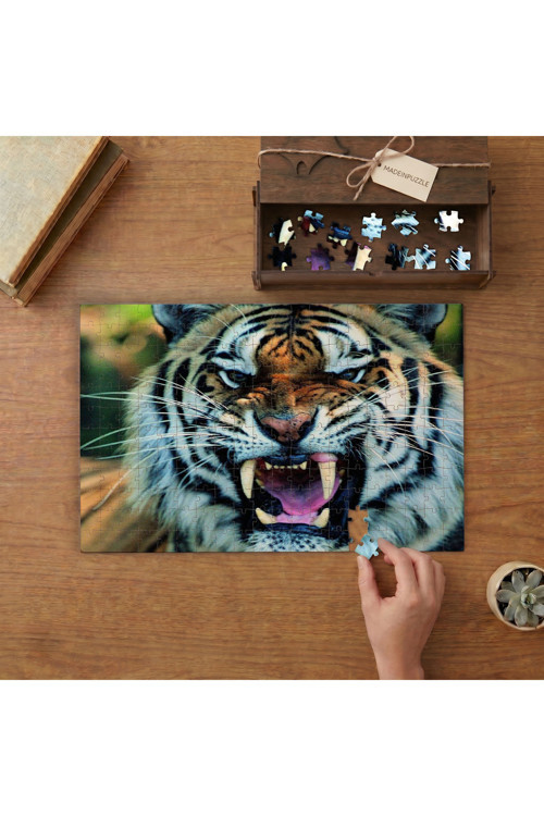 Kükreyen Kaplan - Vahşi Hayvan Tasarımı 240 parça Ahşap Puzzle Ahşap Kutuda MP03058