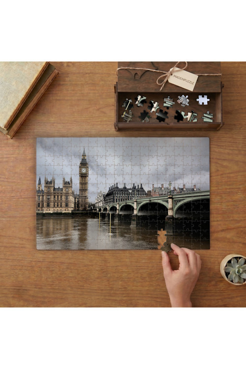 Londra Big Ben ile Westminster Köprüsü Tasarımı 240 parça Ahşap Puzzle Ahşap Kutuda MP01156