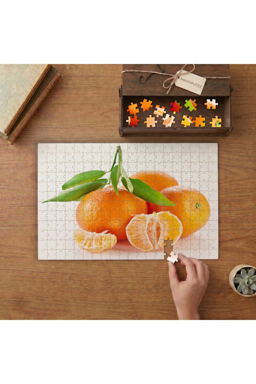 Mandalinalar- Turuncu Meyveler Tasarımı 240 parça Ahşap Puzzle Ahşap Kutuda MP00372