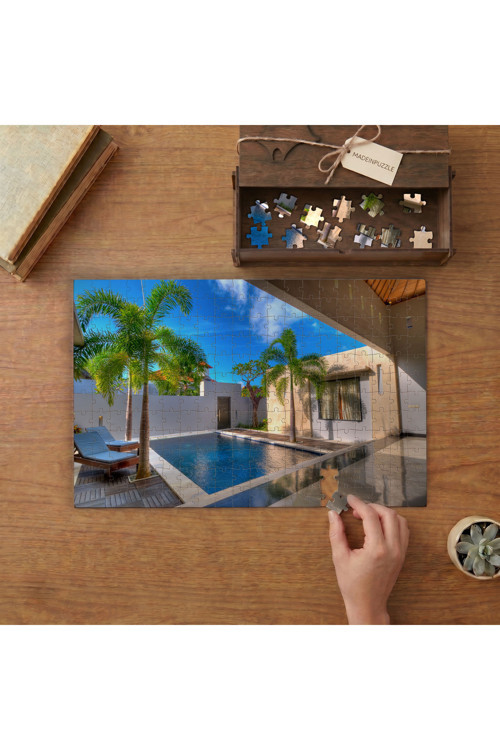 Lüks Havuz- Palmiye Ağaçları Tasarımı 240 parça Ahşap Puzzle Ahşap Kutuda MP00318
