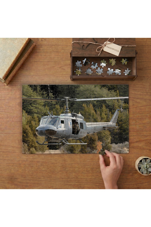 Ormanın Üstünde Helikopter Tasarımı 240 Parça Ahşap Puzzle Ahşap Kutuda MPY20011