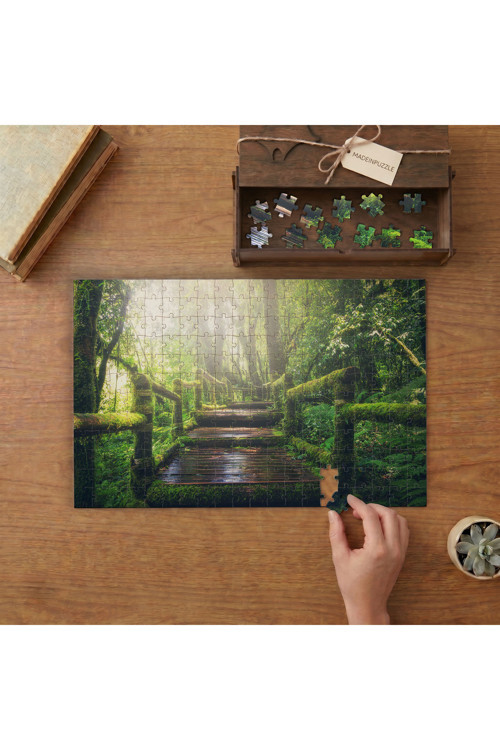 Ormandaki Tahta Köprü Tasarımı 240 parça Ahşap Puzzle Ahşap Kutuda MP04529