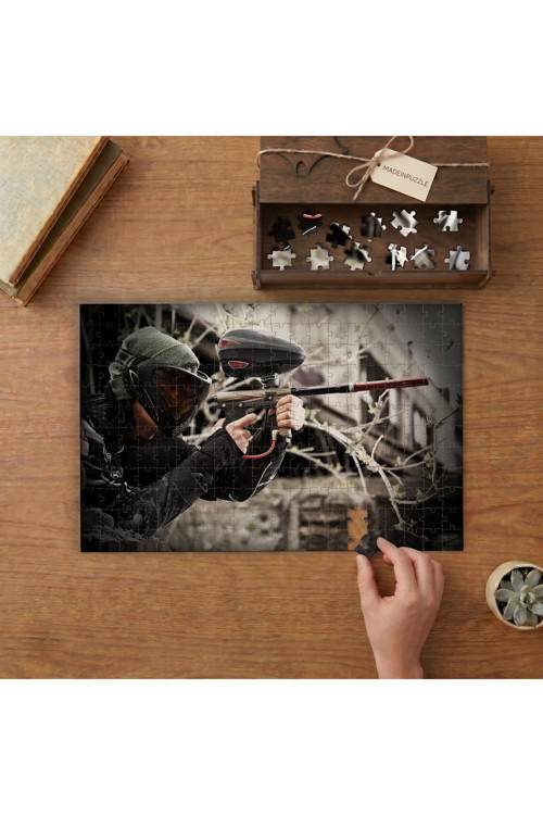Paintball Oyunu- Eğlence Tasarımı 240 parça Ahşap Puzzle Ahşap Kutuda MP00539