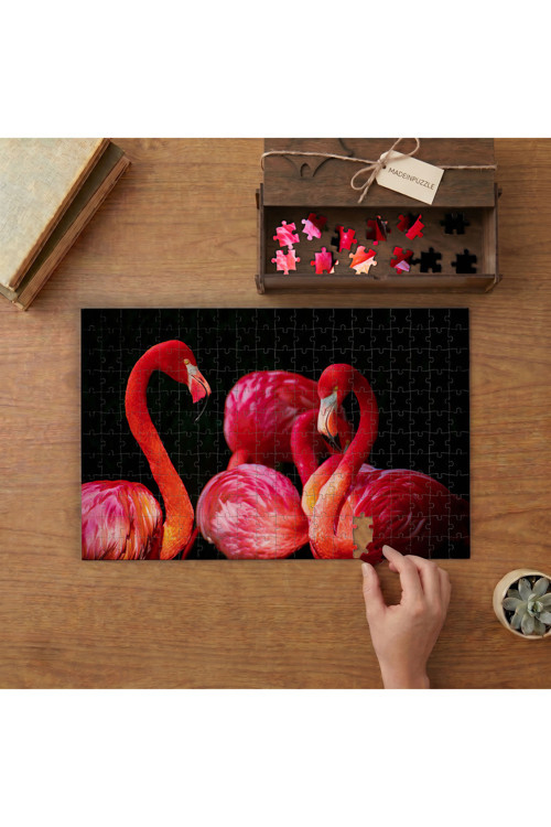 Pembe Flamingolar Tasarımı 240 parça Ahşap Puzzle Ahşap Kutuda MP09667