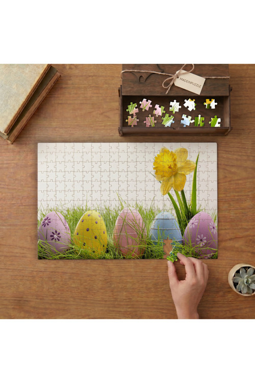 Rengarenk Paskalya Yumurtaları Tasarımı 240 Parça Ahşap Puzzle Ahşap Kutuda MPY40218