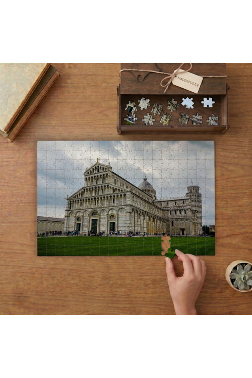 Pisa Katedrali Tasarımı 240 parça Ahşap Puzzle Ahşap Kutuda MP05134