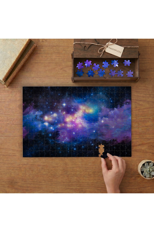 Renkli Nebula ve Yıldızlar Tasarımı 240 parça Ahşap Puzzle Ahşap Kutuda MP01067