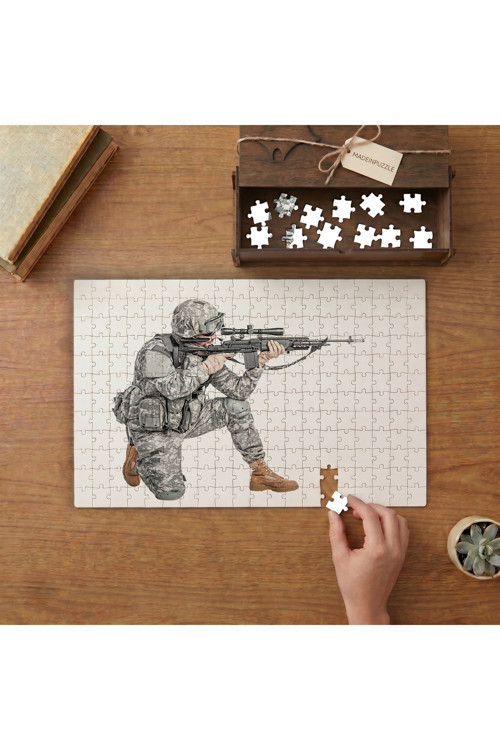 Siper Alan Asker Tasarımı 240 parça Ahşap Puzzle Ahşap Kutuda MP03549