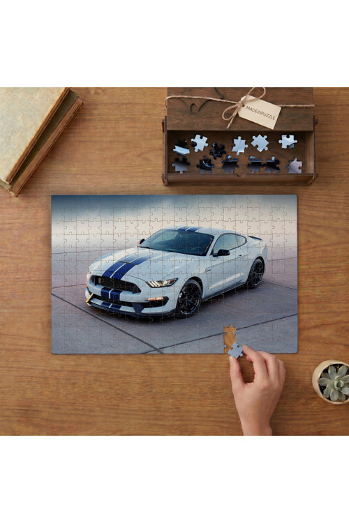Spor Araba - Beyaz Araba Tasarımı 240 parça Ahşap Puzzle Ahşap Kutuda MP01039