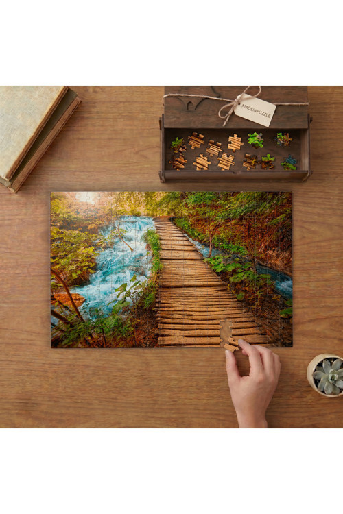 Tahta Köprü - Irmak - Manzara Tasarımı 240 parça Ahşap Puzzle Ahşap Kutuda MP09432