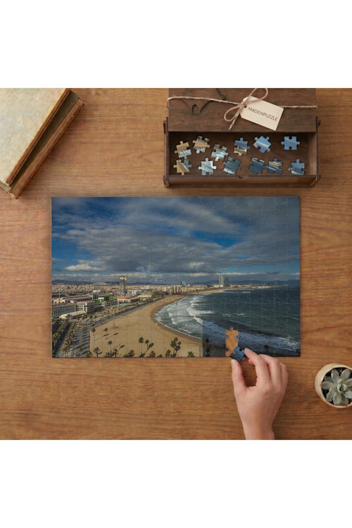 Şehir Manzarası - Kumsal - Deniz Tasarımı 240 parça Ahşap Puzzle Ahşap Kutuda MP01261