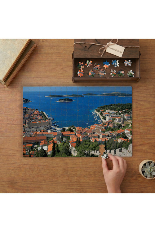 Şehir Görüntüsü Deniz Ada Tasarımı 240 parça Ahşap Puzzle Ahşap Kutuda MP00896