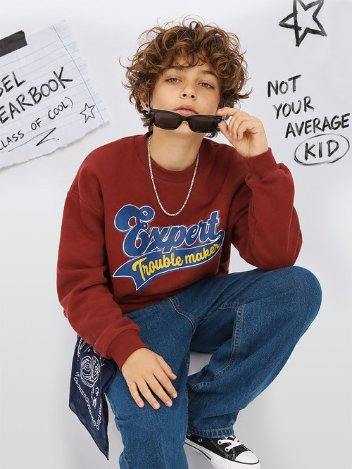 Erkek Çocuk Oversize Bordo Sweatshirt – Kolej Okul Tarzı (6-11 Yaş)
