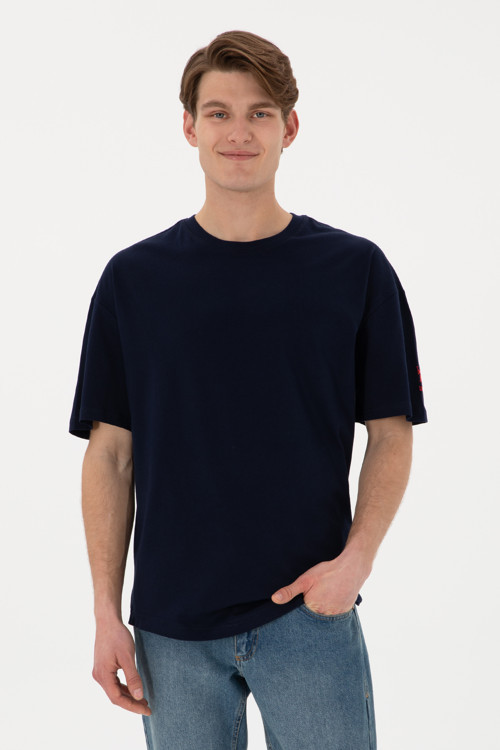 Erkek Long Fit Bisiklet Yaka Lacivert Basic Tişört 50305988-VR033