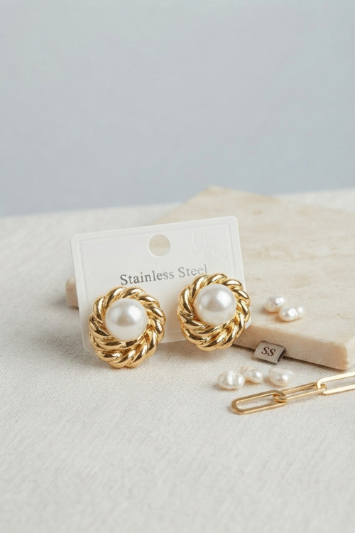 Gold Renk İncili Model Kadın Küpe - EBJ260822W46235