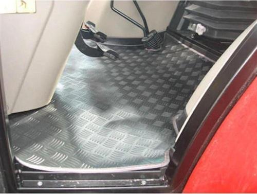 Case Jx 100 Hıpro Traktör Kabin Paspası-Siyah-2016 Model Ve Sonrası