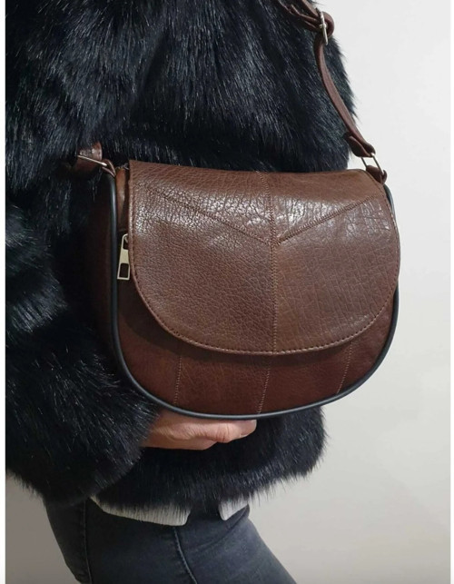 HAKİKİ DERİ ÖZEL TASARIM KADIN ÇANTA (23CM X 19CM)