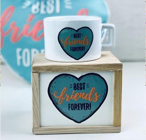 Ahşap Kutusunda Best Friends Tasarım Kupa Bardak