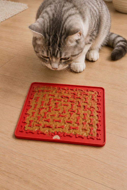 Silikon Kırmızı Kaymaz Yavaş Yeme Kedi Köpek Mama Ezmesi Yalama Matı mt285kr