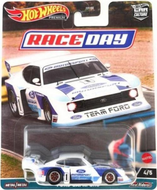 Premium Car Culture Race Day Ford Capri Gr.5 FPY86 HKC58