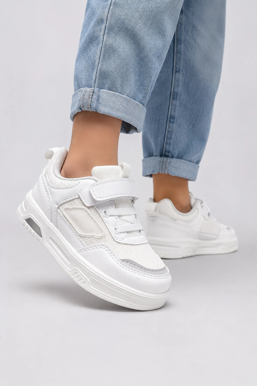Glitch Çocuk Işıklı Spor Ayakkabı – Cırtlı Bağcıklı Rahat Günlük Sneaker - Beyaz