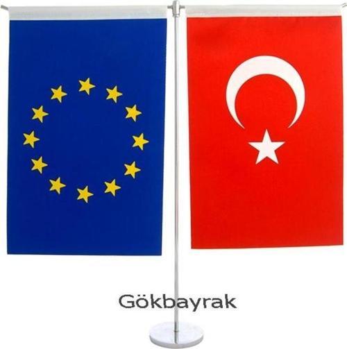T- Tipi Devlet Masa Bayrağı (15'lik)