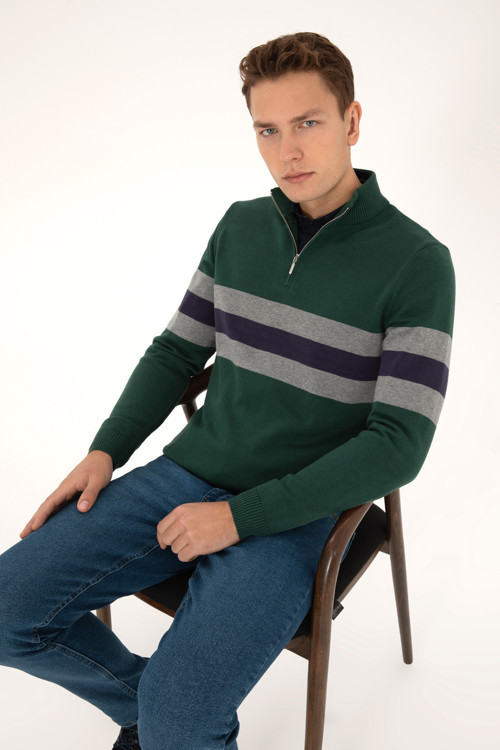 Erkek Regular Fit Yarım Fermuarlı Koyu Yeşil Kazak 50315034-VR079