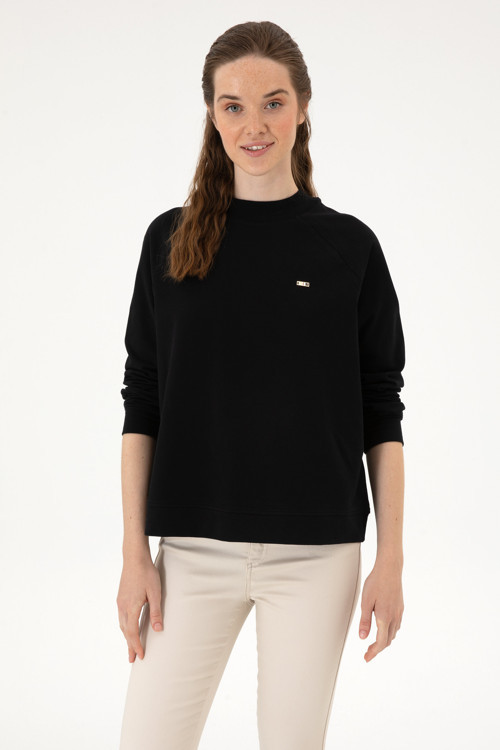 Kadın Siyah Regular Bisiklet Yaka Basic Sweatshırt 50313610-VR046