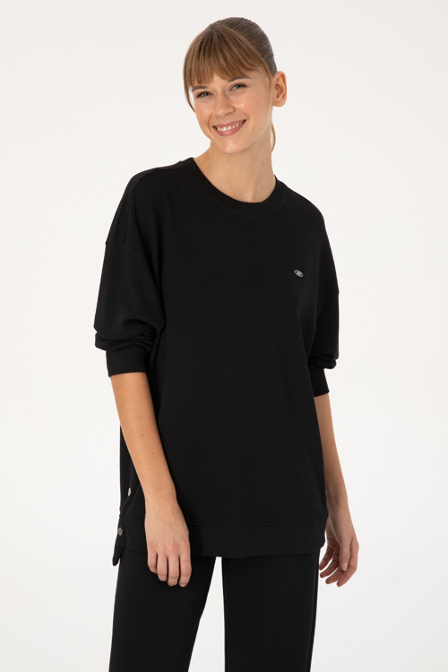 Kadın Siyah Bisiklet Yaka Sweatshirt 50314194-VR046