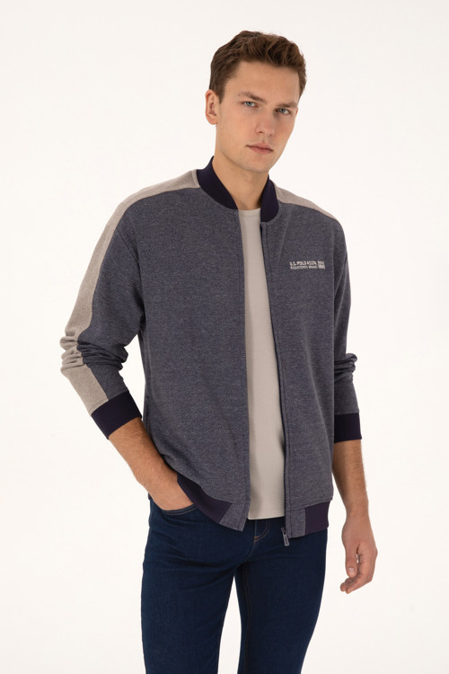 Erkek Regular Fit Fermuarlı Mürdüm Örme Hırka 50315820-VR074
