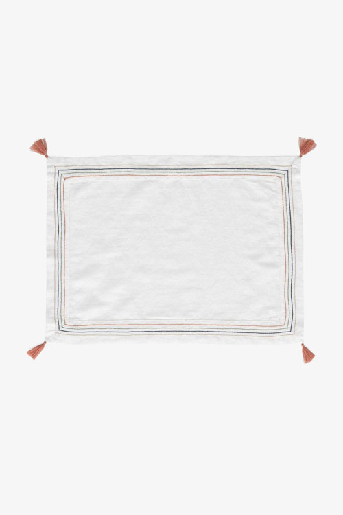 Este Amerikan Servis Püsküllü Krem 35x50