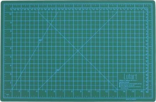 Kesim Altlığı A4 22x30 cm