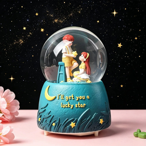 🌙 Romantik Çift Orta Boy Tasarımlı Işıklı Kar Küresi – “I’ll Get You a Lucky Star” Dekoratif Masa v