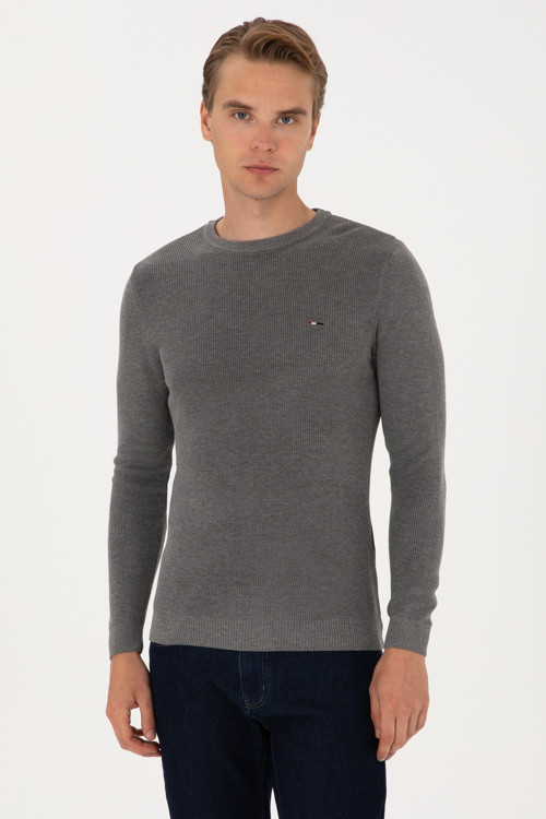 Erkek Slim Fit Bisiklet Yaka Gri Melanj Basic Kazak 50313667-VR086