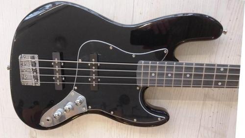 JAZZ BASS GİTAR