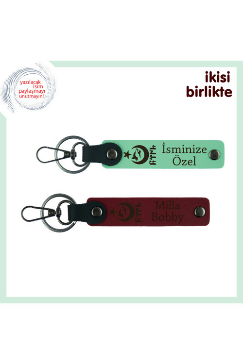 Sade Şıklıkta Anlam Yüklü Hediye, Ayyıldız Kurt Göktürk Temalı İsimli 2’Li Anahtarlık, Yeşil-Bordo