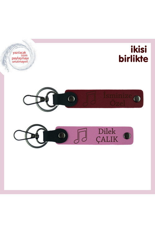 İlk Sahne Heyecanını Taşıyan Hatıra, Nota Temalı Deri Anahtarlık Seti, İsimleri Yazdır, Bordo-Pembe