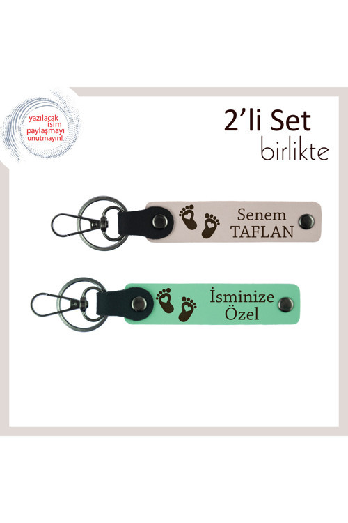 Kız Bebeğin Adına Hazırlanan Sevimli Anahtarlık Takım, Kalpli Ayak Motifli Tasarım, Pudra-Açık Yeşil