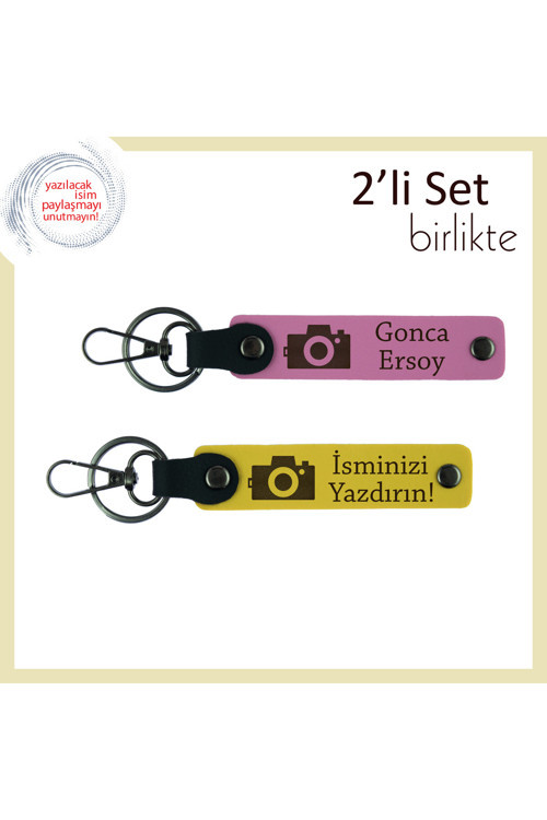 Deklanşör Aşkı, Kamera Motifli, Kişiselleştirilebilir İsimli 2’Li Anahtarlık Hediyelik, Pembe-Sarı