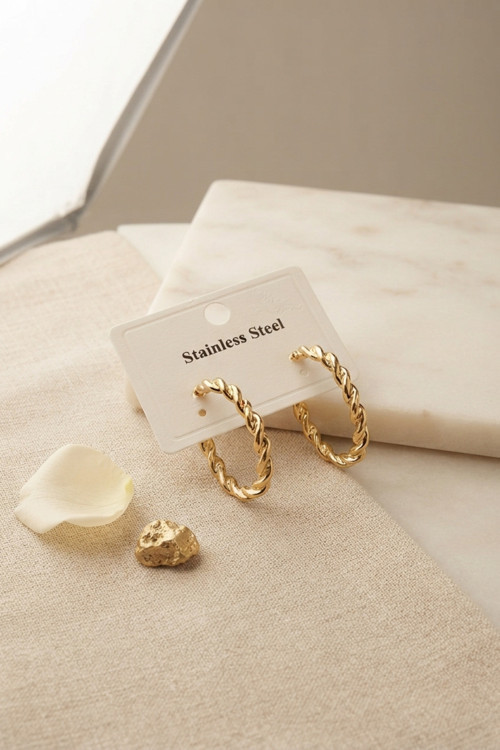 316L Çelik Gold Renk Kıvrımlı Halka Tasarım Model Küpe TG27BKP12043
