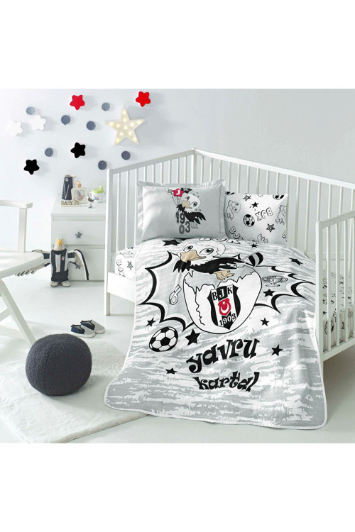 Beşiktaş Kartal Bebek Pike Takımı