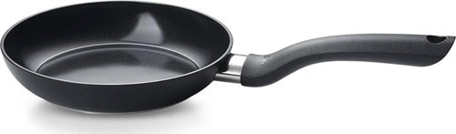Essential Tava 26 Cm