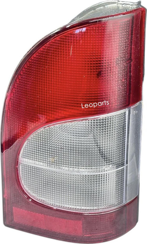 Hyundai H100 Stop Lambası Sağ 1993-1996 92402-43300