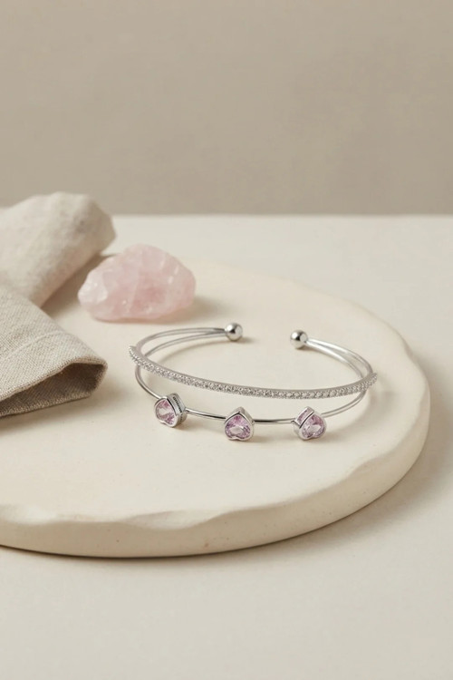 Pembe Kalp Model Zirkon Taşlı Gümüş Renk Kadın Bileklik