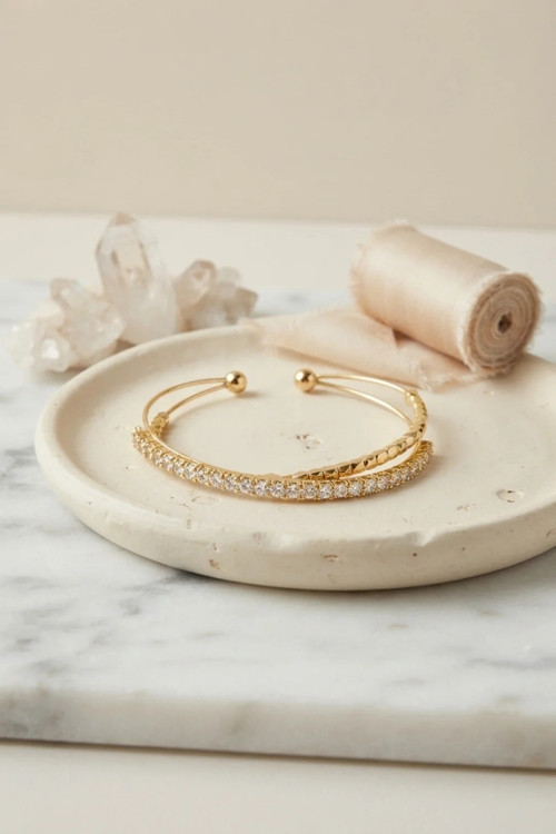 Gold Renk Zirkon Taşlı Dorikalı Model Kadın Bileklik