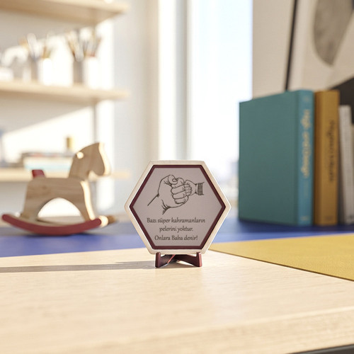 Bazı Süper Kahramanların Pelerinleri Yoktur Onlara Baba Denir Yazılı Masaüstü Objesi Babalar İçin Zarif Hediye 10X10 Cm