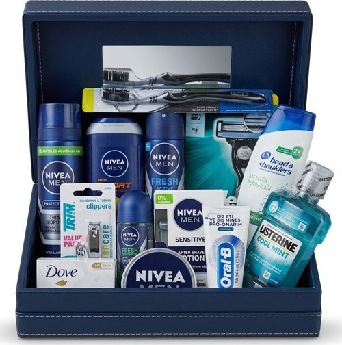 Nivea Erkek Bakım ve Damat Tıraş Seti 15 Parça Aynalı Kutulu + Terlik Hediyeli