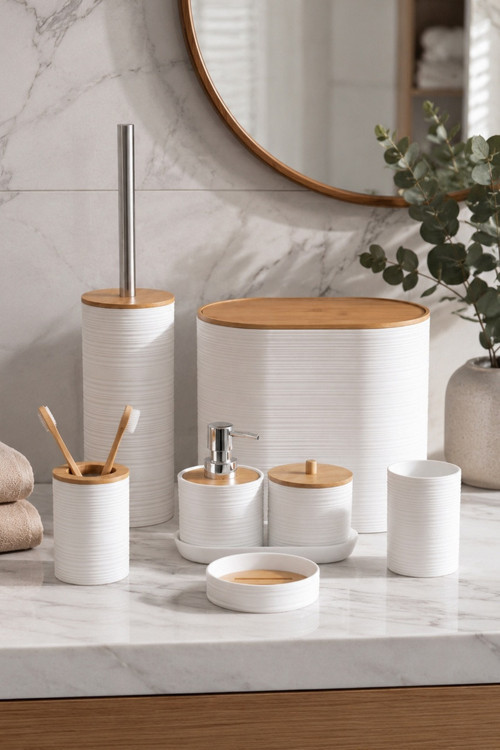 4531 8 Parça Akrilik Banyo Seti - Bambu Kapaklı Çöp Kovası, Sabunluk, Diş Fırçalığı ve Wc Fırçası Beyaz